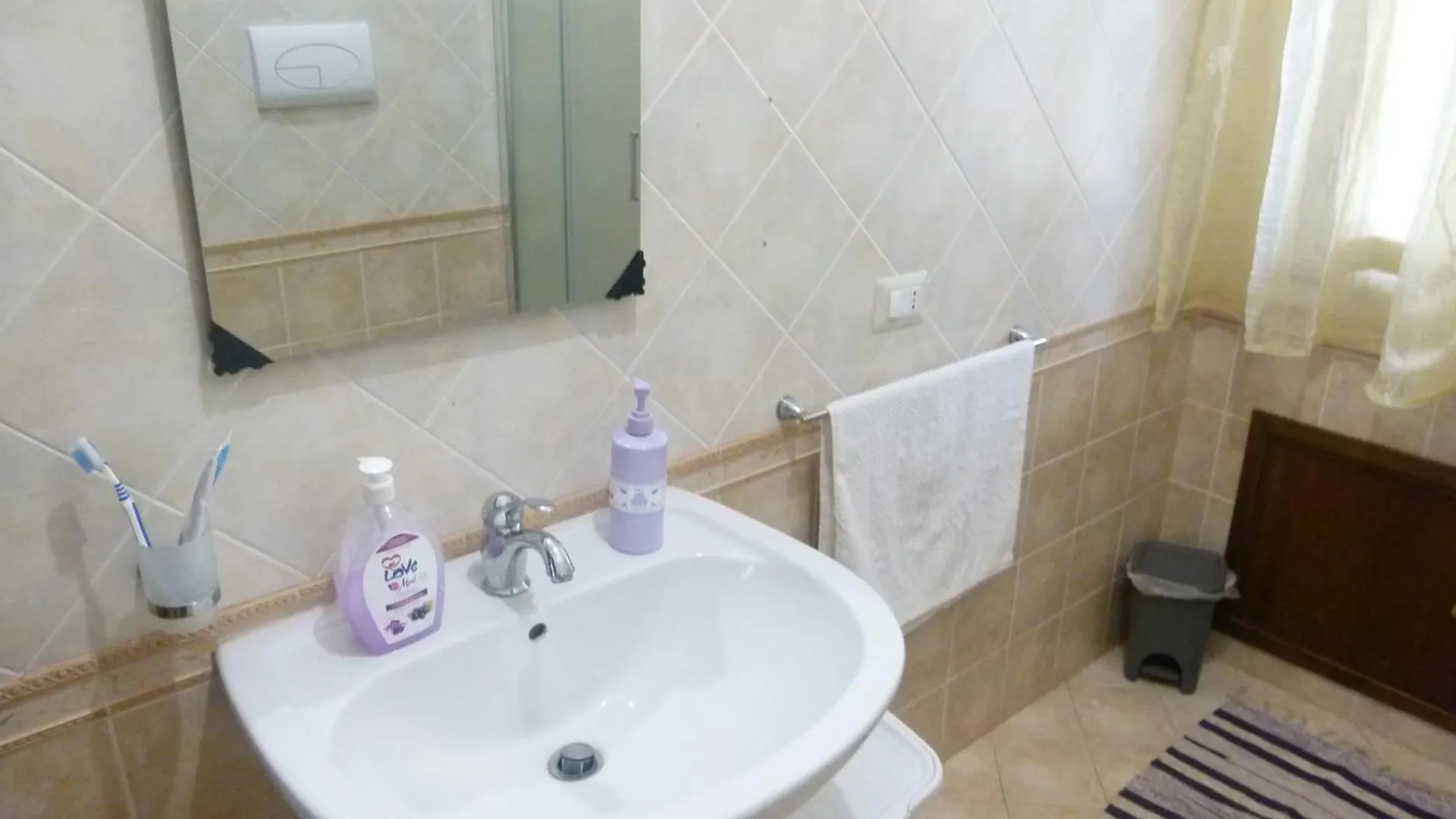Holiday home Villa Palumberi Con Vasca Idromassaggio Villagrazia Di Carini